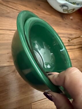 1980s 322, 323, s missing the large mixing bowl 
"Hunter Green" or "Forest Green